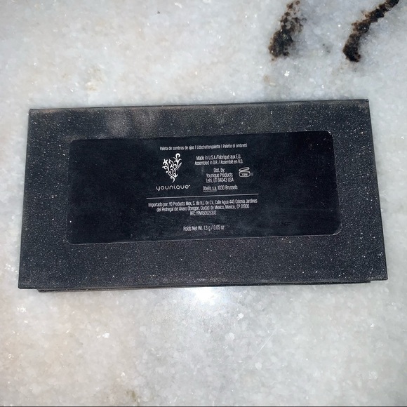 Younique Moodstruck Anniversary Edition Shadow Palette - Picture 6 of 6